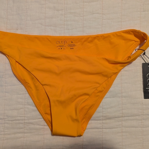 Cuup Bikini Bottom - Picture 1 of 3